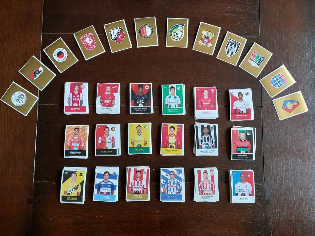 Voetbalplaatjes - Complete teams (op enkele na), Ophalen of Verzenden, Poster, Plaatje of Sticker