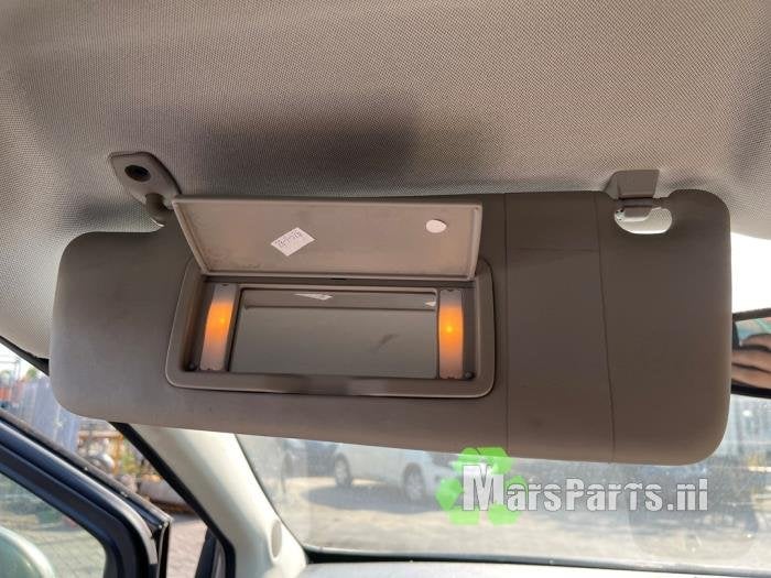 Zonneklep van een Opel Meriva, Gebruikt, -, -, Opel