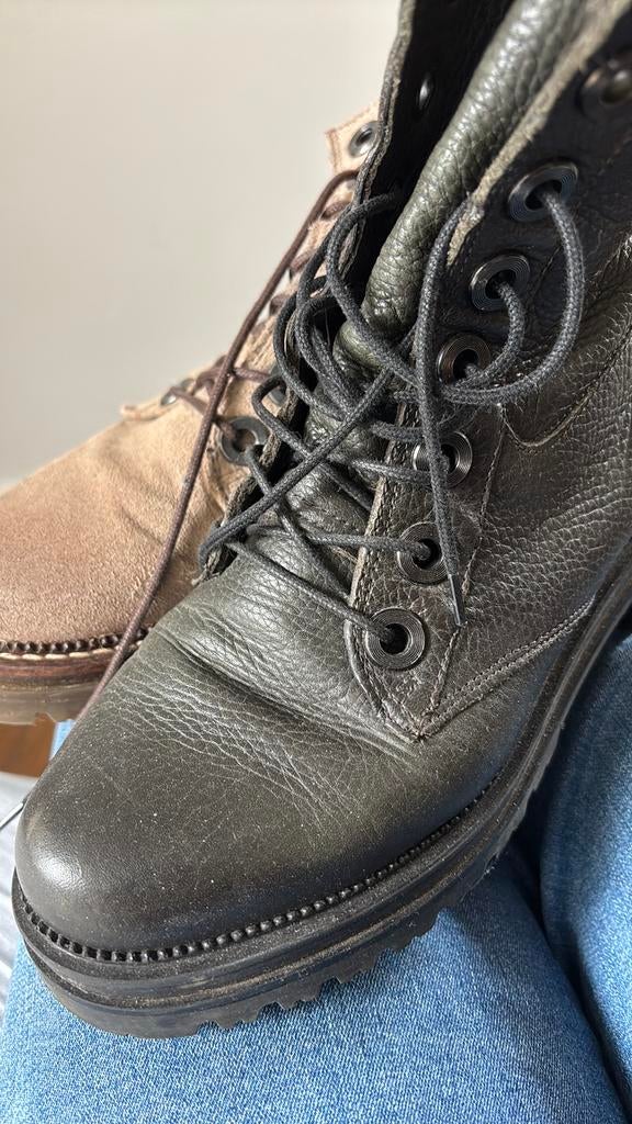 Wandelschoenen 2 paar 37 mjus half hoog veter leer, Kleding | Dames, Schoenen, Ophalen of Verzenden, Zo goed als nieuw, Beige