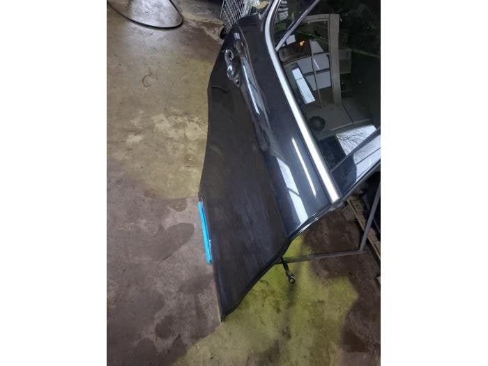 Portier 4Deurs rechts-achter van een Alfa Romeo Stelvio (408, Gebruikt, -, -, Alfa Romeo