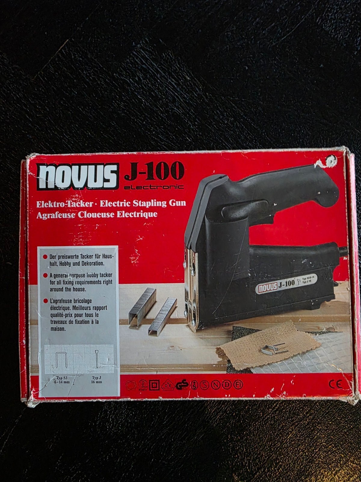 Novus J-100 Elektrische Tacker\Nietmachine met nietjes, Doe-het-zelf en Verbouw, Ophalen of Verzenden, Gebruikt, Tacker/nietmachine