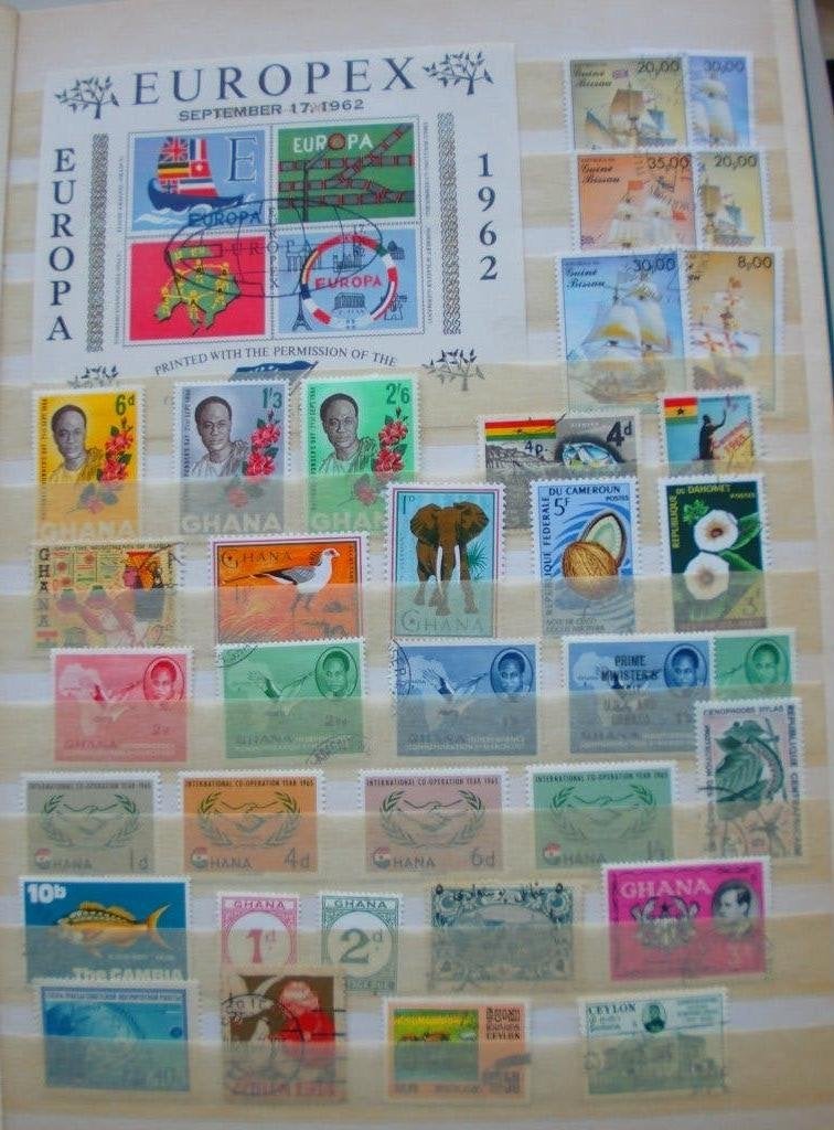 Stockboek veel Engelse en Franse Kolonieen series / blokken, Postzegels en Munten, Postzegels | Volle albums en Verzamelingen