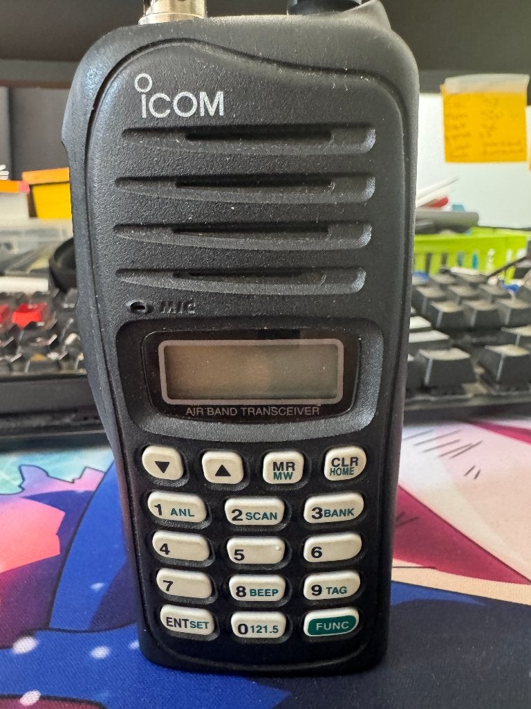 ICOM Luchtvaart Portofoon (118–136.975 MHz Airband), Ophalen, Gebruikt, 15 km of meer, Portofoon of Walkie-talkie
