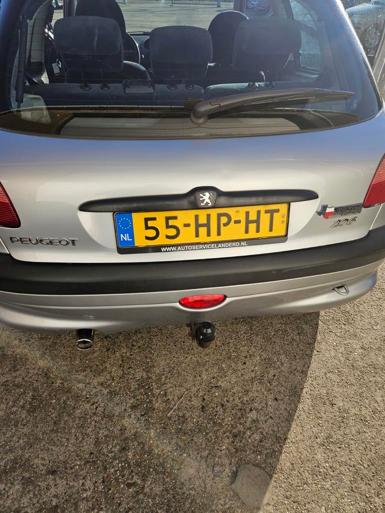 Peugeot 206 1.4 XT 3D AUT  CLIMA 2001 Grijs, Auto's, Peugeot, Stof, Elektrische ramen, Bedrijf, Grijs