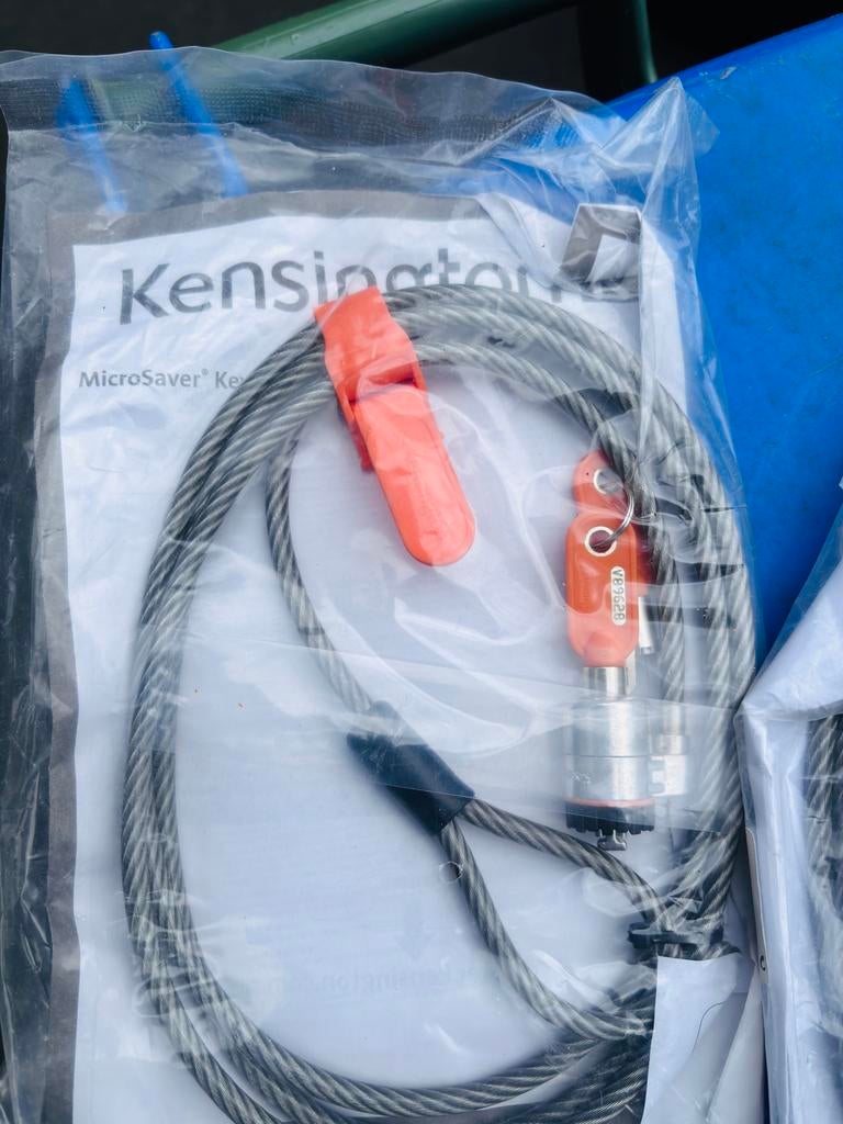 Kensington MicroSaver Keyed Laptop Slot - Nieuw, Computers en Software, Overige Computers en Software, Nieuw, Ophalen of Verzenden