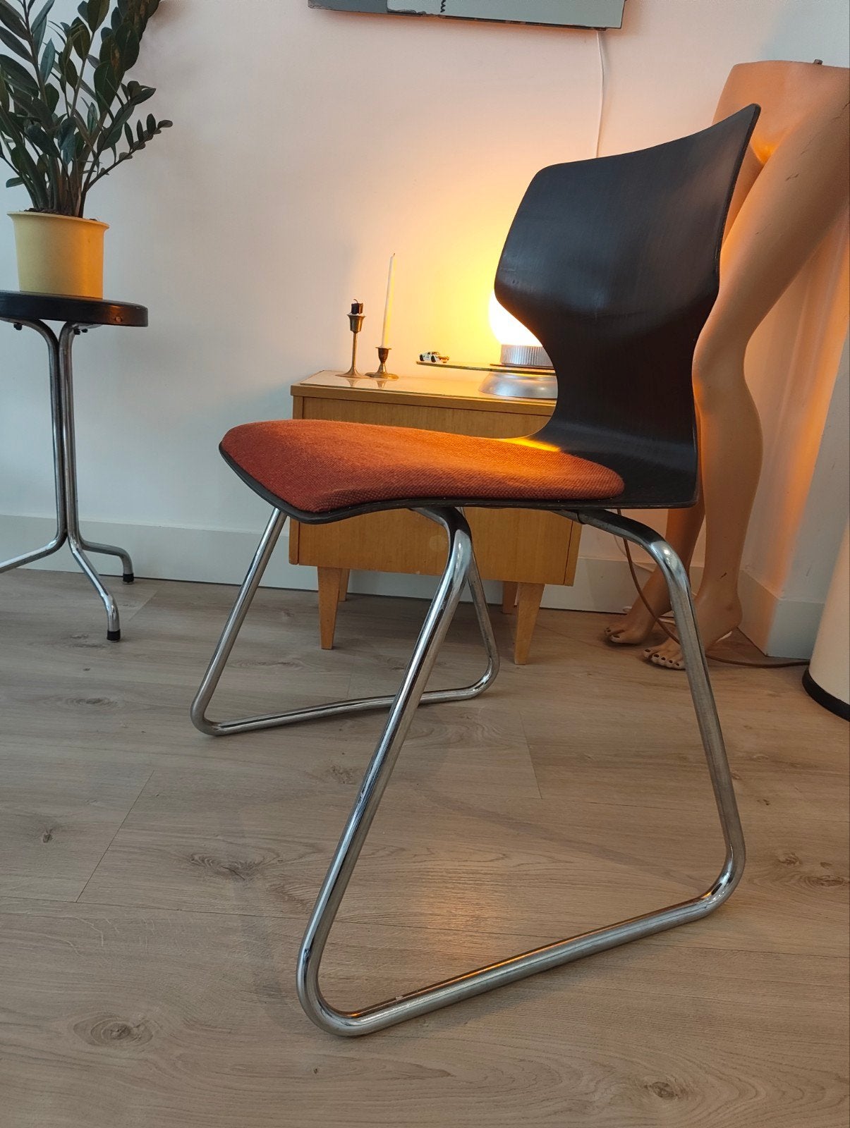 Vintage Flötotto stoel met chromen onderstel, Ophalen
