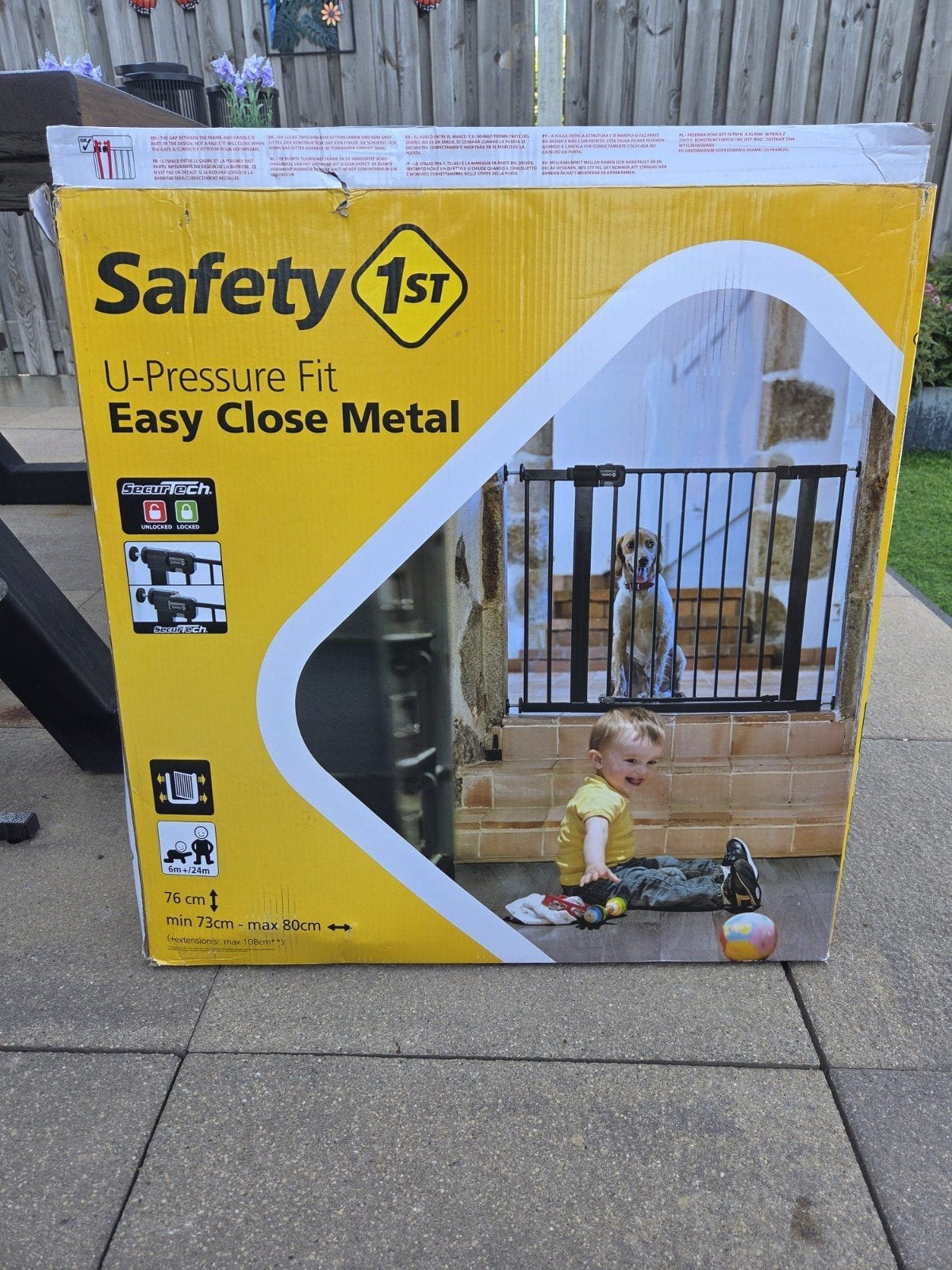 Safety 1st U-Pressure Fit Easy Close Metal Traphekje, Kinderen en Baby's, Traphekjes, Ophalen of Verzenden, Zo goed als nieuw