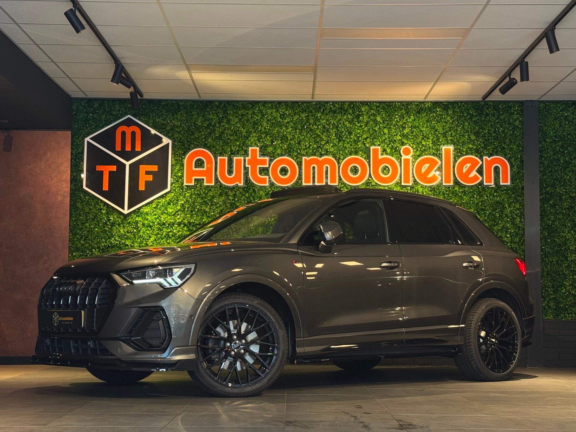 Audi Q3 40 TFSI QUATTRO 3x S-LINE|360CAMERA|MEMORY|PROPVOL!|, Automaat, Dealer onderhouden, Leder en Stof, 14 km/l
