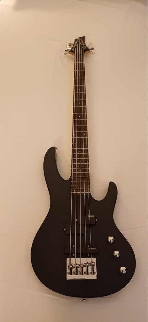 LTD B-15 basgitaar, Ophalen of Verzenden, Gebruikt
