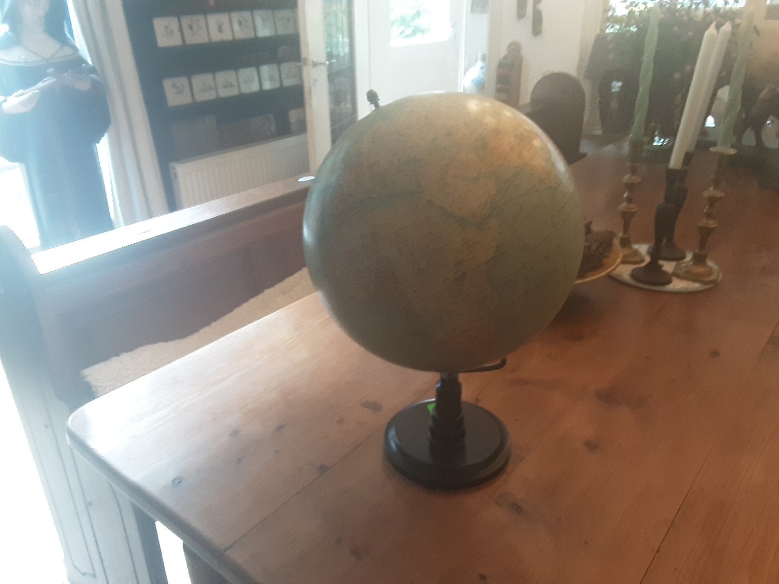 antieke wereldbol, Ophalen, Gebruikt
