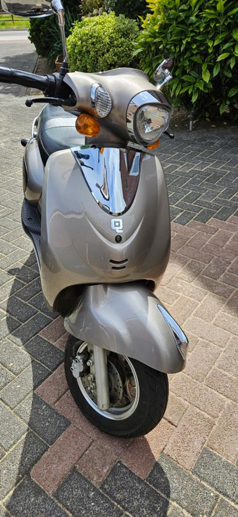 Qwic elektrische scooter, Ophalen of Verzenden, Zo goed als nieuw, Elektrisch, Overige merken