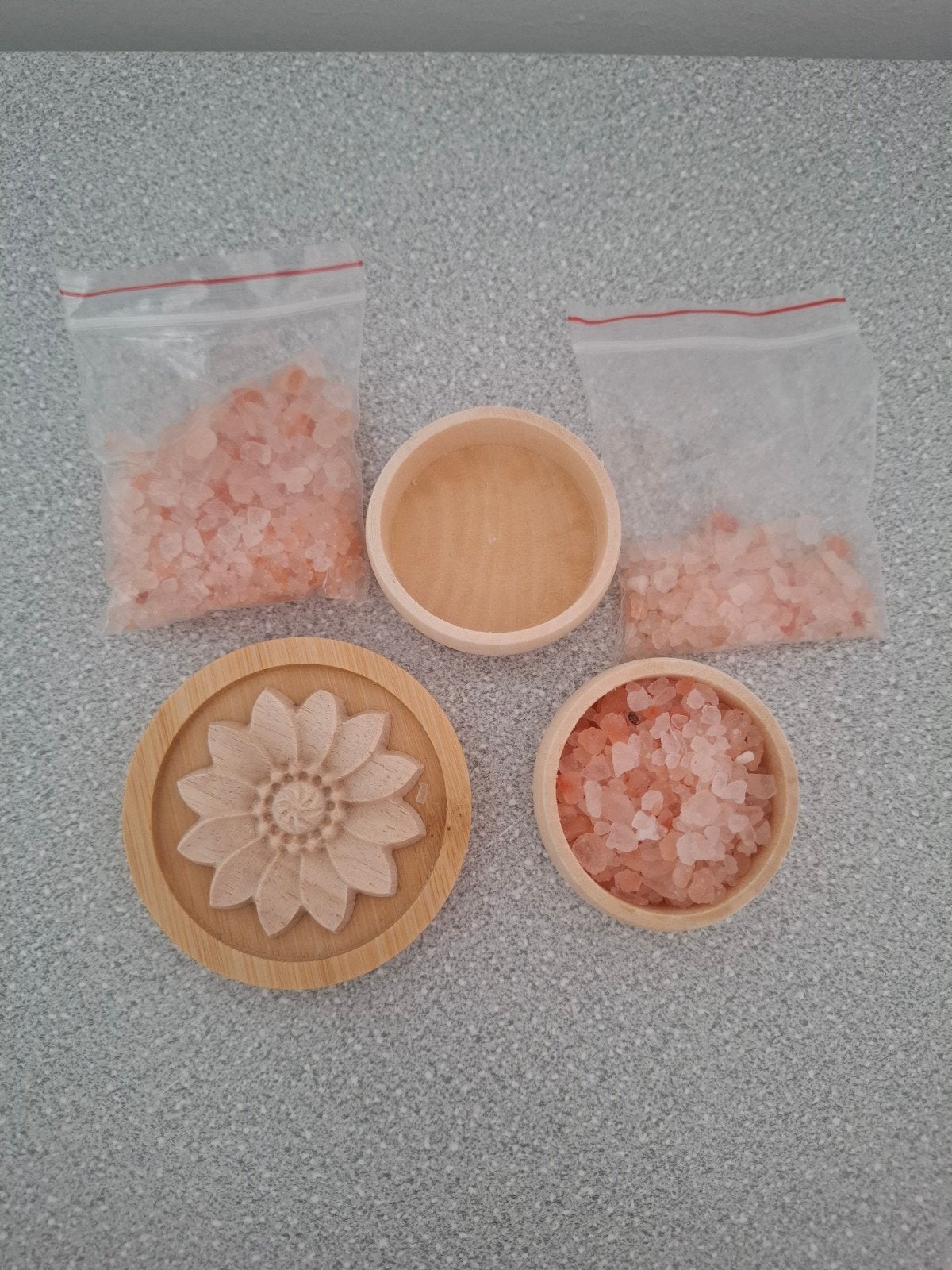 Aroma bloemensteen & 2 bakjes voor aromaolie, Ophalen of Verzenden, Zo goed als nieuw, Bruin, Hout