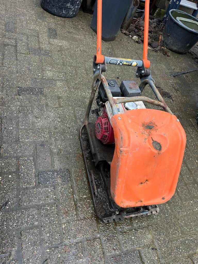 Tegeltrilplaat te huur, Ophalen, Zo goed als nieuw