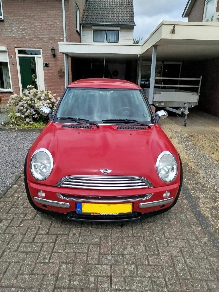 Mini one 2003 Rood, Auto's, Voorwielaandrijving, Stof, 4 cilinders, 4 stoelen