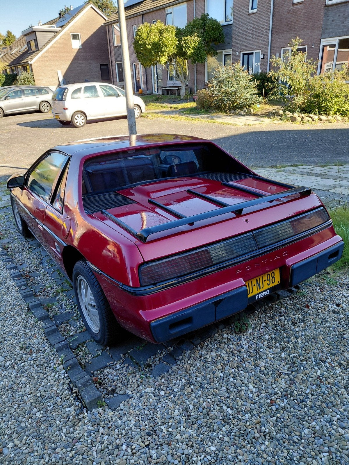 Pontiac Fiero 2.5 AUT 1986 Rood, Auto's, Overige modellen, 4 cilinders, 450 kg, 2471 cc