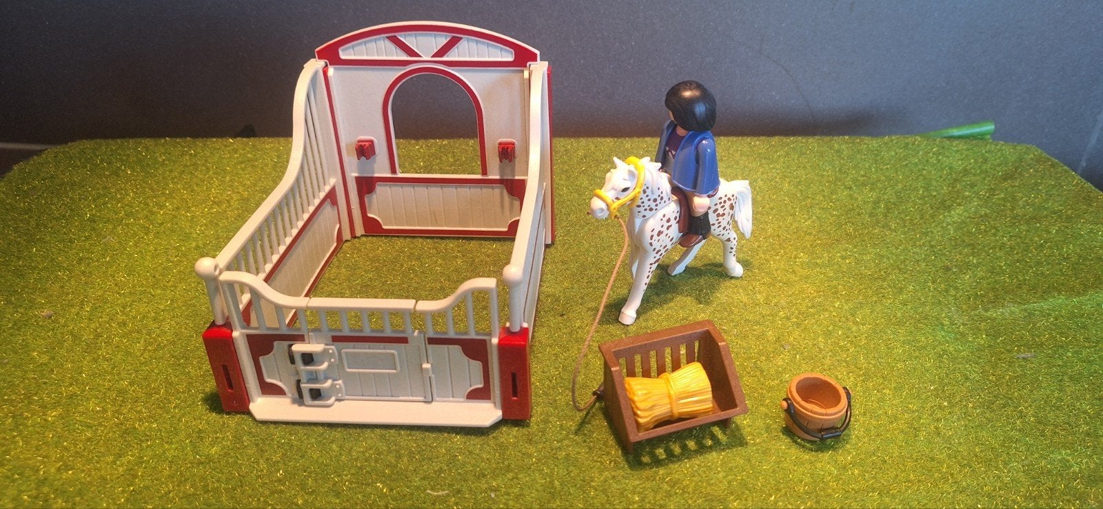 Playmobil 5107 knabstrupper met stal, Ophalen