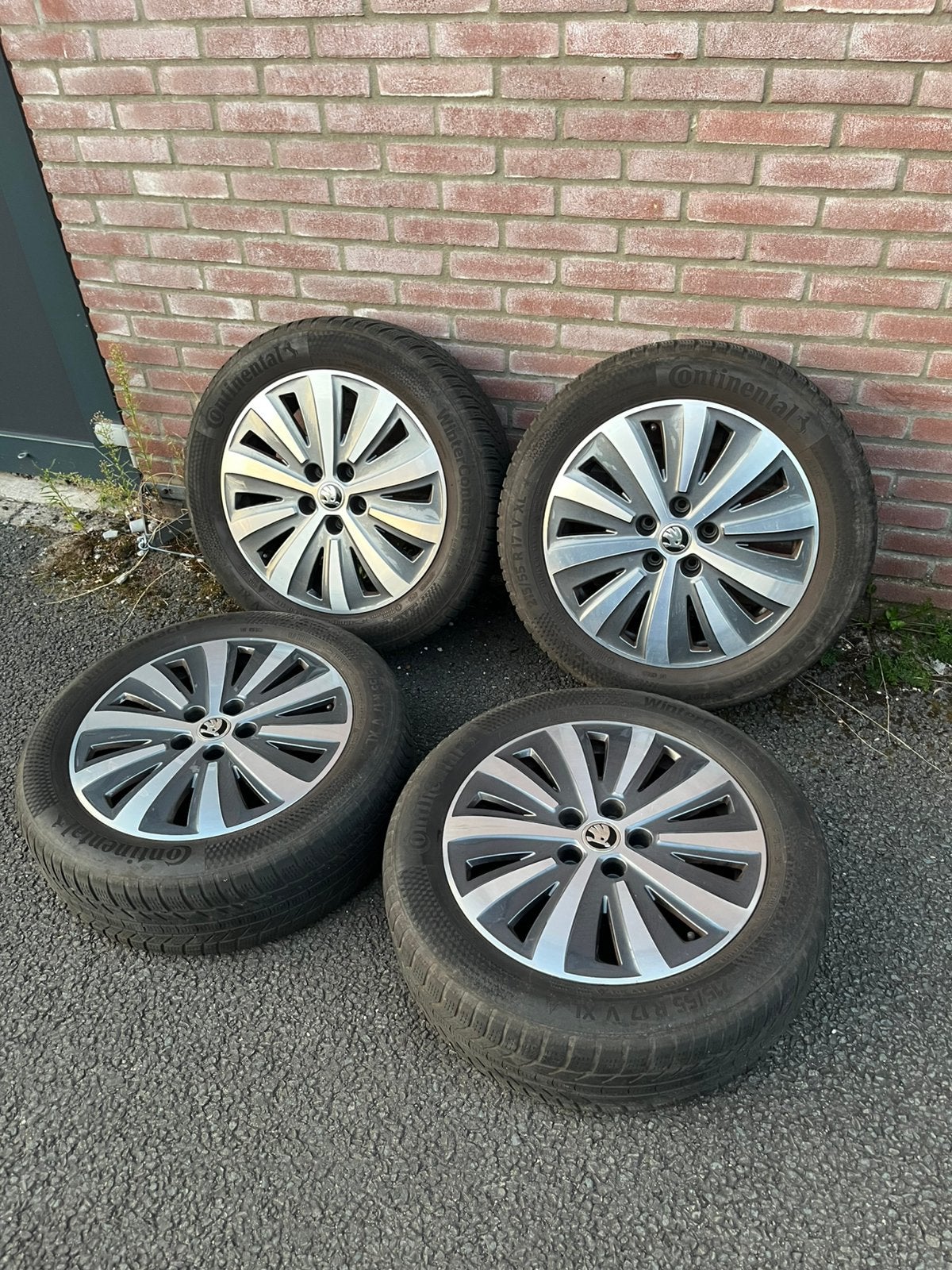 Orig. Skoda Superb velgen, 17 inch! Winterset Continental, Auto-onderdelen, Ophalen, Banden en Velgen, 17 inch, Winterbanden