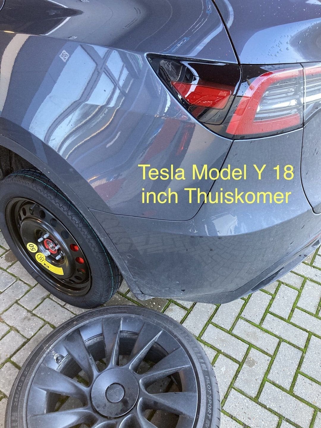 Reservewiel Thuiskomer TESLA Model S 3 X Y in 18 inch, Gebruikt, -, -, Banden en Velgen