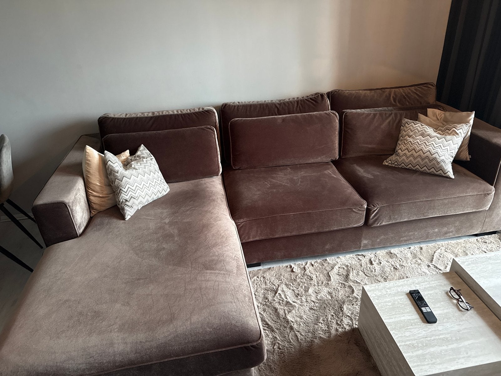 Loungebank in Bruin velvetstof, Ophalen, 250 tot 300 cm, 125 tot 150 cm, Hoekbank