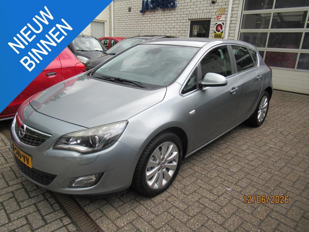 Opel Astra 1.4 Turbo Sport automaat, Euro 5, Gebruikt, 4 cilinders, 1353 kg