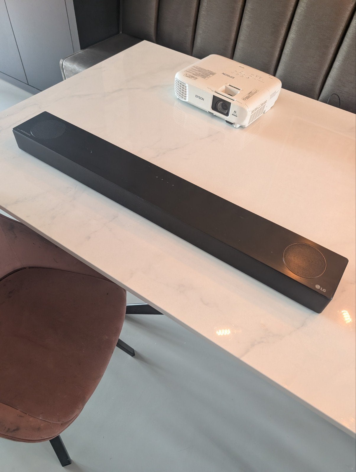 LG Soundbar DSN7Y met Meridian Audio en Dolby Atmos, Ophalen of Verzenden, Bluetooth, Zo goed als nieuw