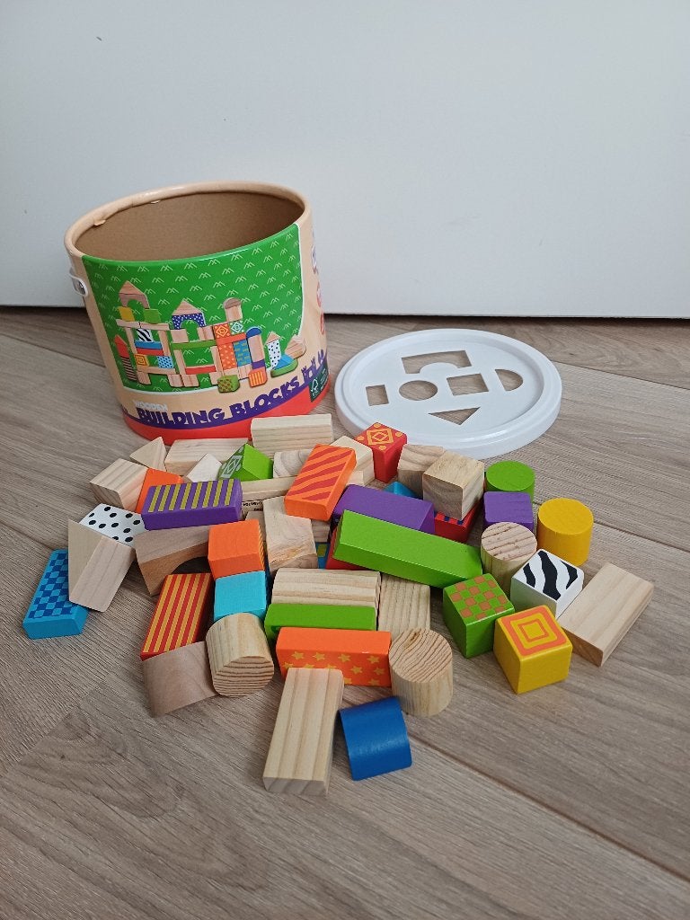 Houten blokken in opbergton, compleet, Ophalen of Verzenden, Zo goed als nieuw, Overige typen