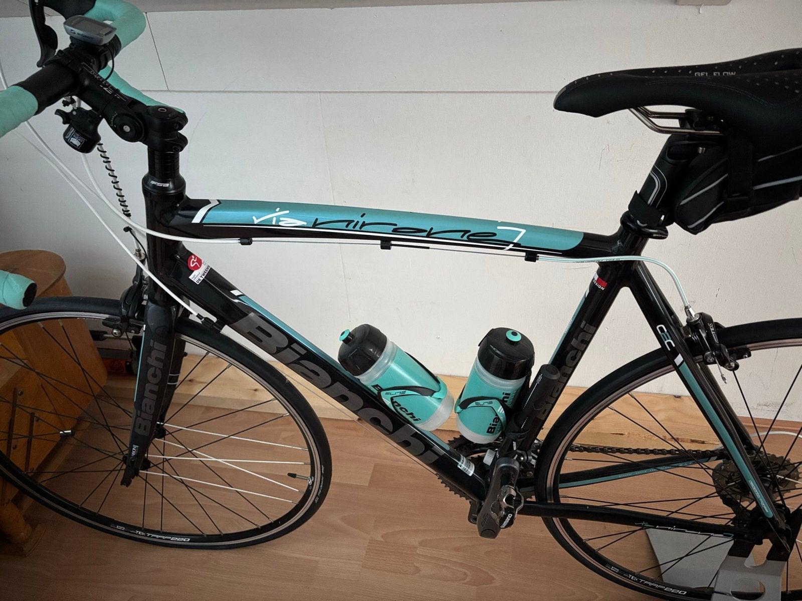 Bianchi Via Nirone 7 racefiets - Zo goed als nieuw, 28 inch, Velgrem, Aluminium, Zo goed als nieuw