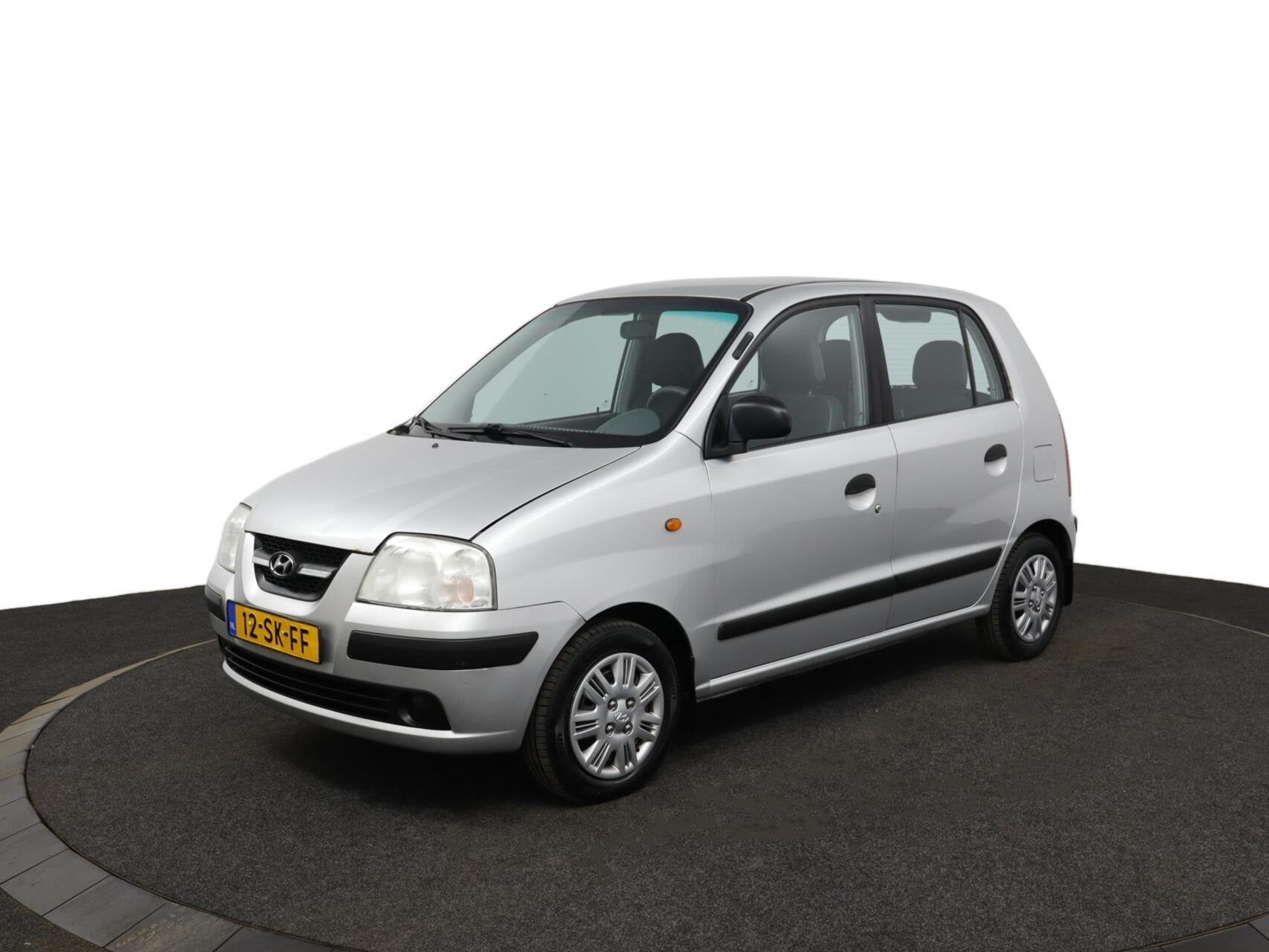 Hyundai Atos 1.1i Active Cool AIRCO, Voorwielaandrijving, 31 €/maand, 4 cilinders, Origineel Nederlands