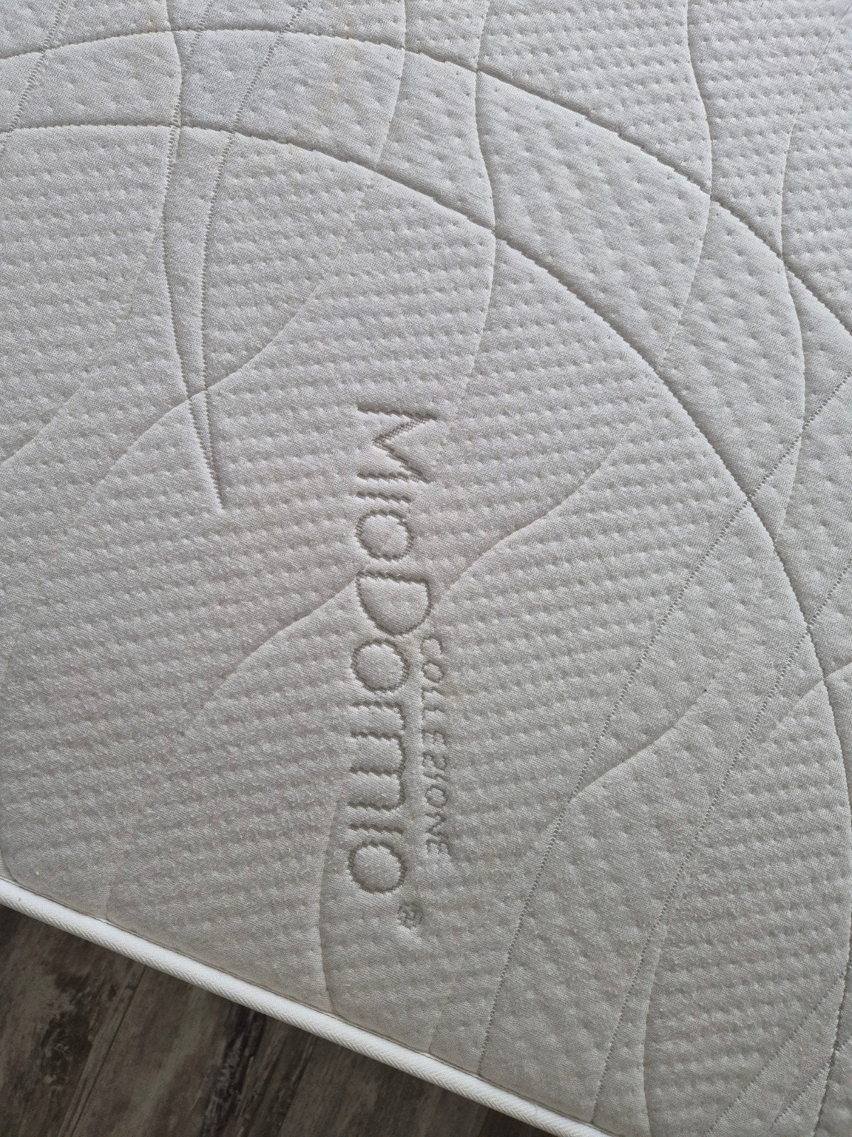 Foto 7 van MioDormio boxspring met  Matras 160x200 cm