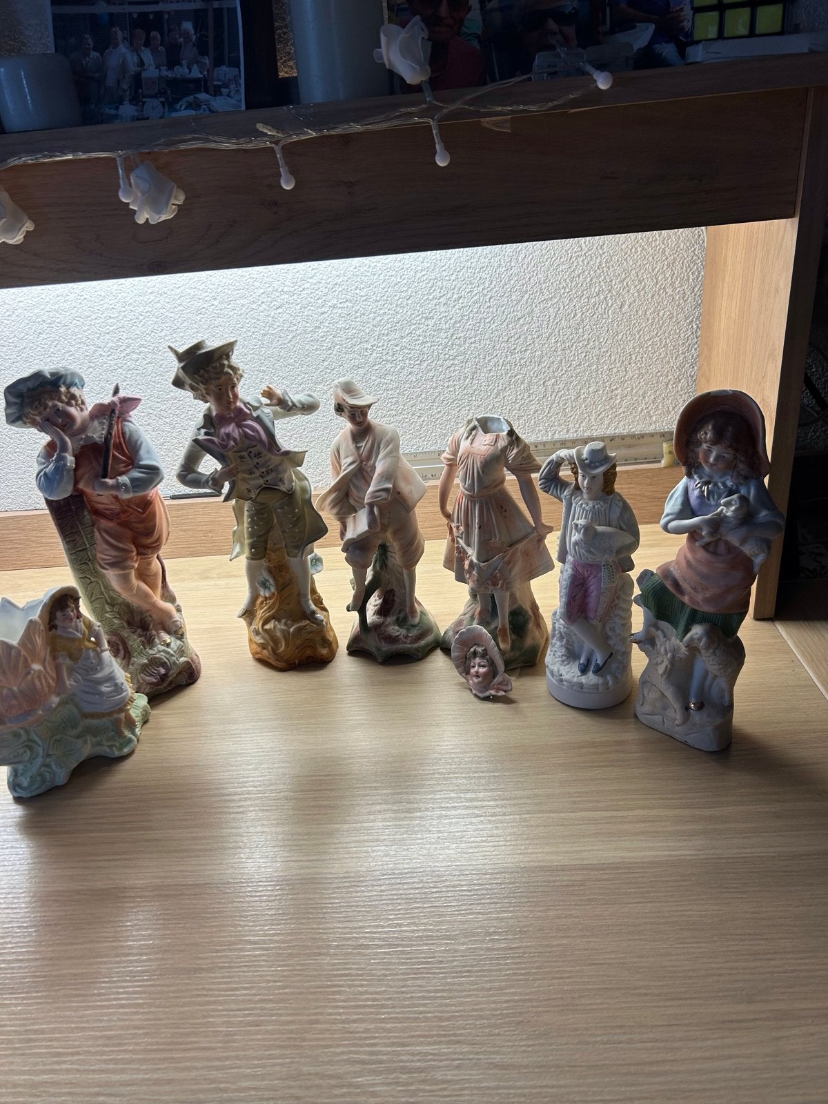 Antieke porseleinen beeldjes - diverse figuren, Ophalen
