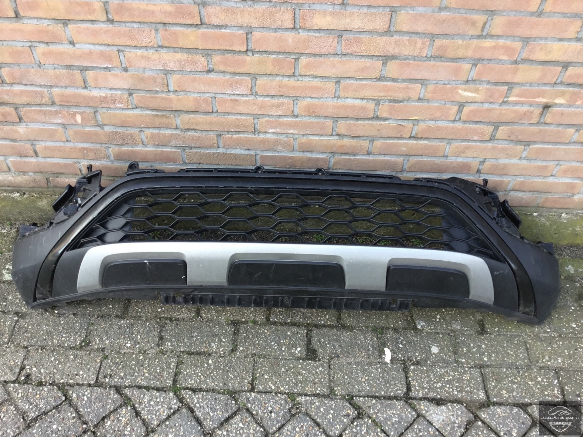 VW T-Roc Facelift 2020+ Voorbumper Onderlip 2GA805903K, Gebruikt, Volkswagen, Volkswagen AG, Bumper