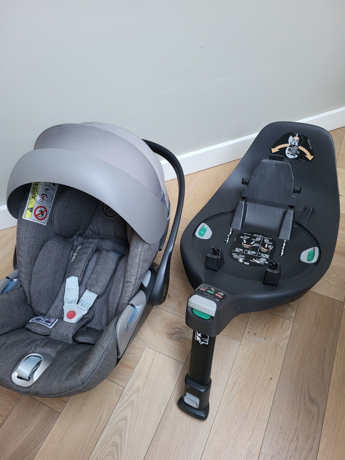 Cybex Cloud Maxi-Cosi met Base Z-i size - Ligstand, Kinderen en Baby's, Autostoeltjes, Ophalen of Verzenden, Zo goed als nieuw