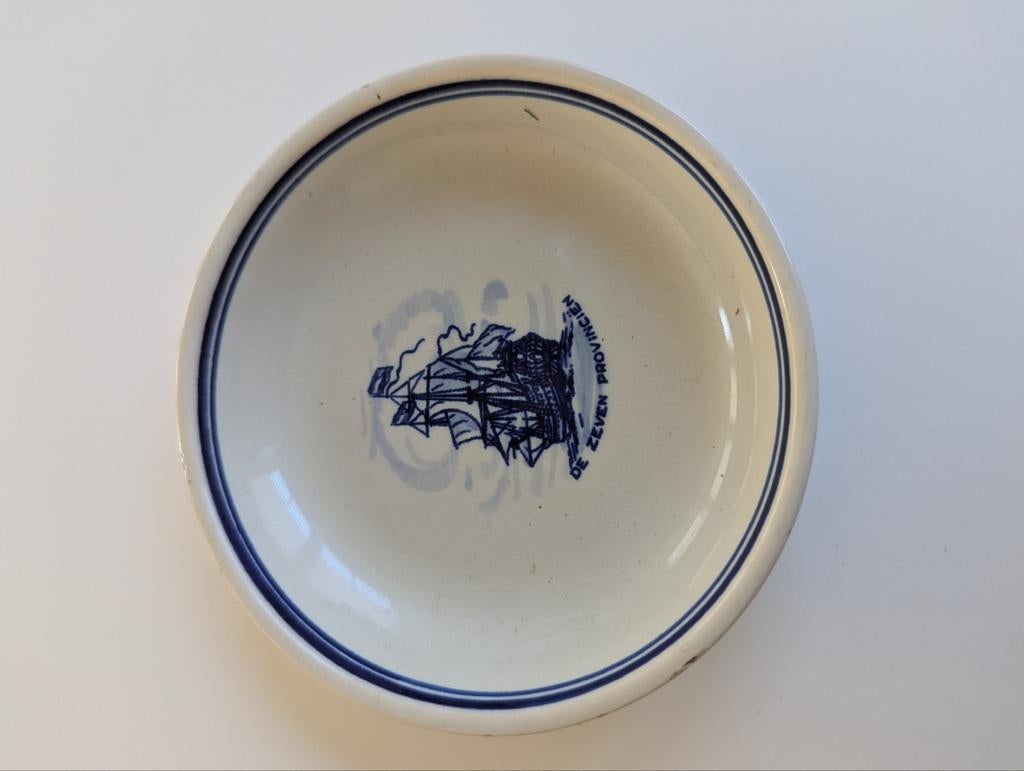 Delfts blauw schoteltje  'De Zeven Provinciën', Ophalen of Verzenden