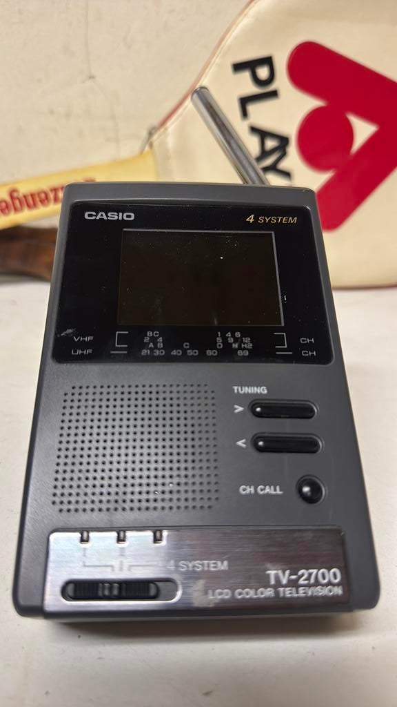 CASIO TV2700 /zaktelevisie, Ophalen of Verzenden, Zo goed als nieuw