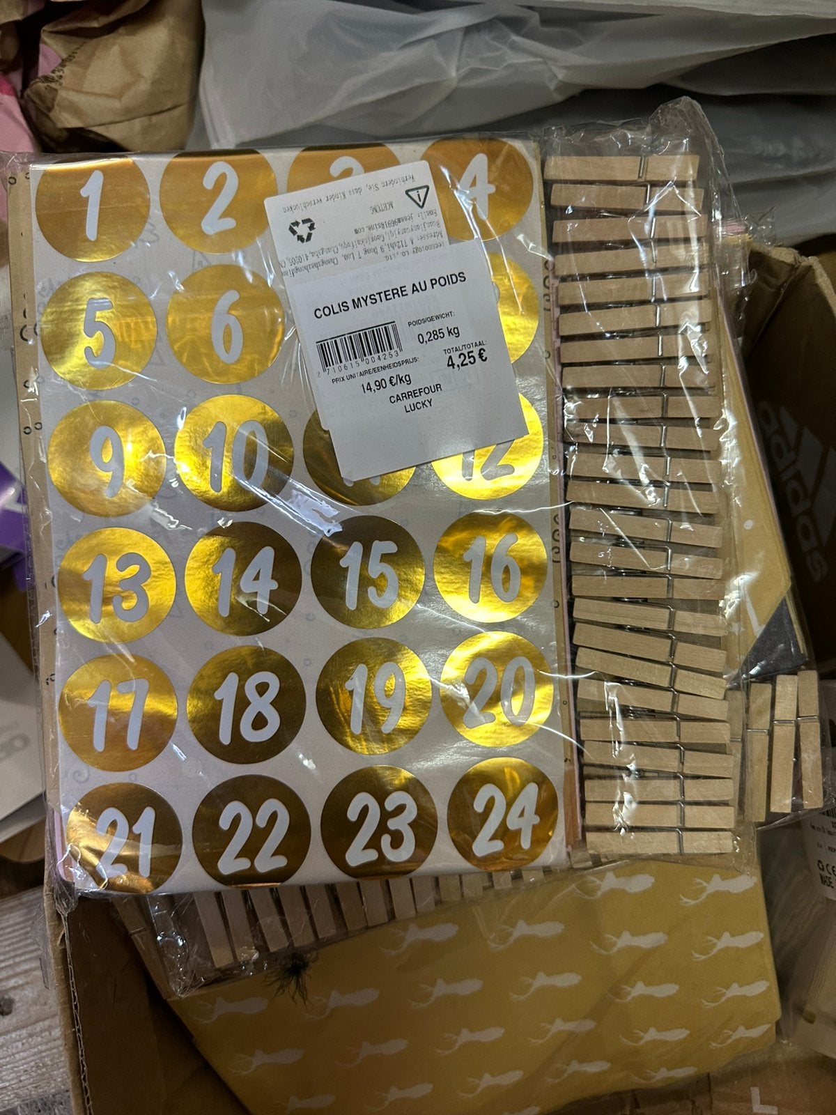 64x Partij Adventskalender pakket. Tasjes, knijpers, sticker, Ophalen of Verzenden, Nieuw