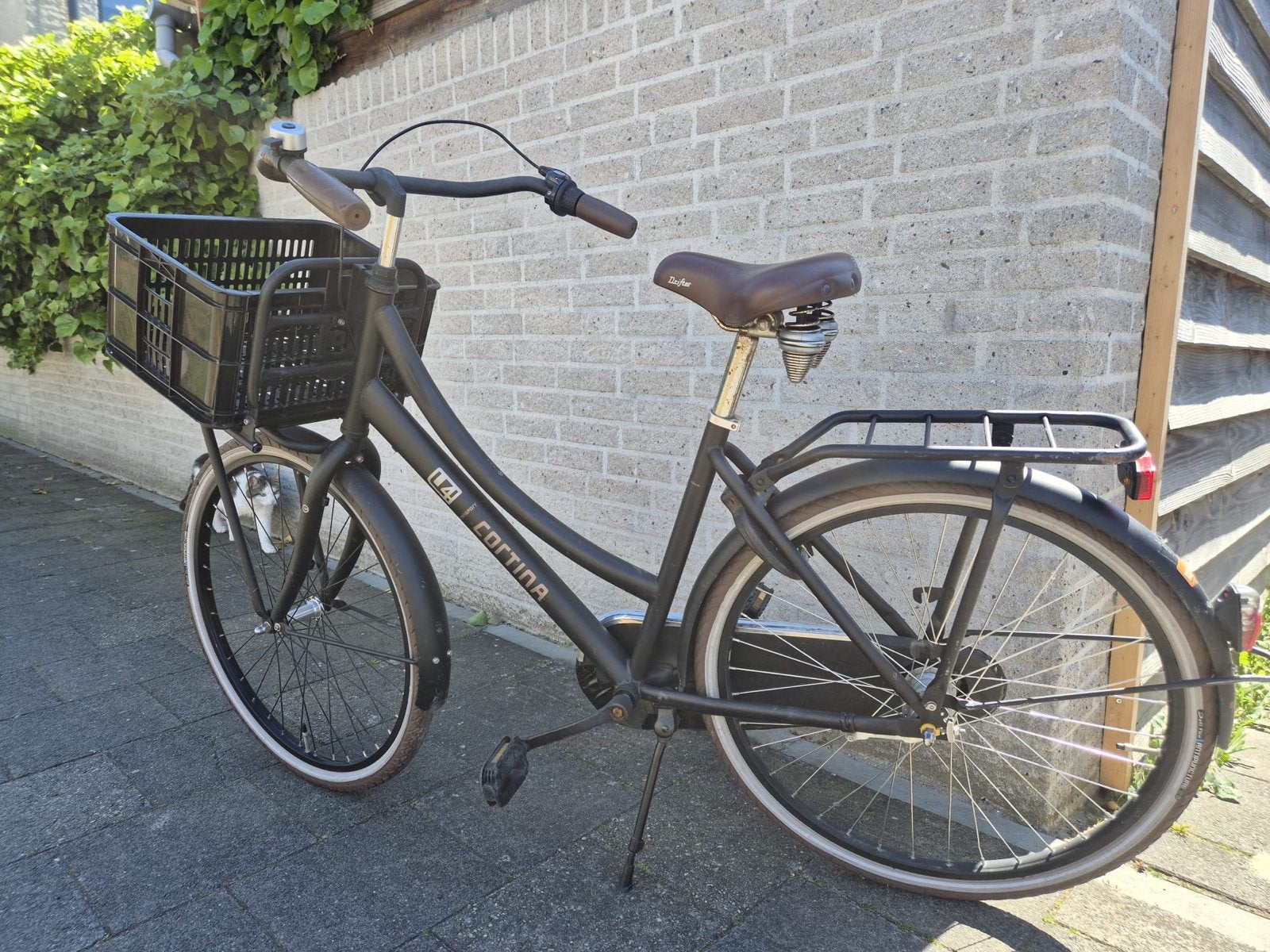 Cortina 26 inch fiets met mand - Gebruikt, Fietsen en Brommers, Ophalen, Terugtraprem, Minder dan 47 cm, Gebruikt