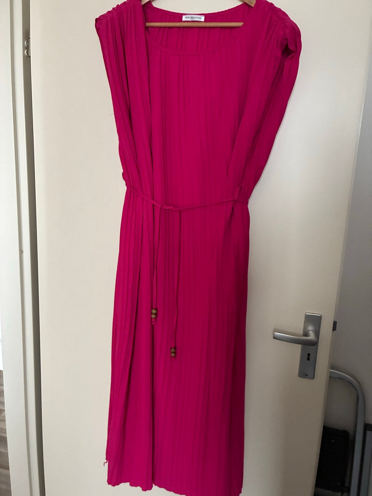 Fuchsia Jurk Maat 48/50, Maat 46/48 (XL) of groter, Ophalen of Verzenden, Zo goed als nieuw, Roze