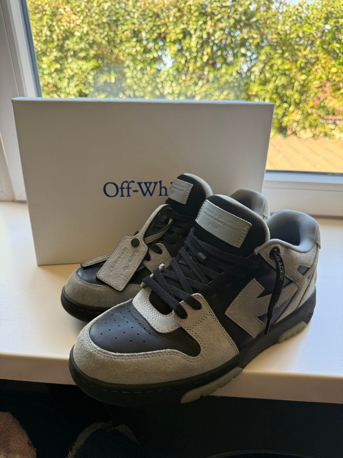 Off white schoenen, Ophalen, Zo goed als nieuw, Meisje, Schoentjes