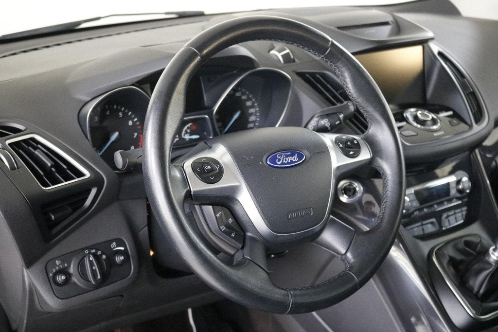 Ford Kuga 1.5 Titanium NW. Distributieriem | Clima | DAB | C, Euro 6, 4 cilinders, Leder en Stof, Zwart