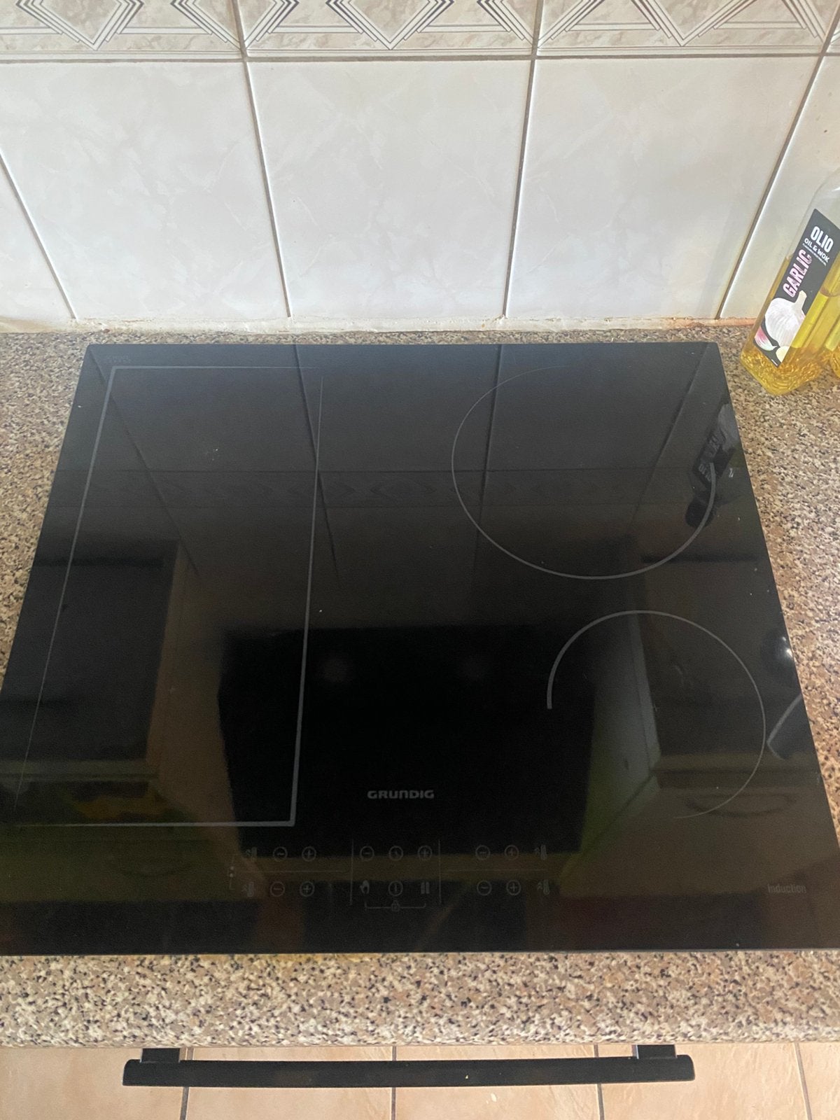 Te koop zeer nette grundig inductie kookplaat, Witgoed en Apparatuur, Kookplaten, Ophalen, 4 kookzones, Zo goed als nieuw, Energieklasse A of zuiniger