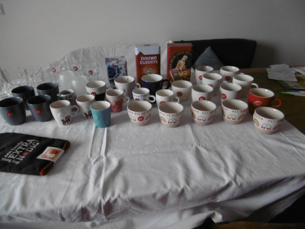 Douwe Egberts   40 stuks, Huis en Inrichting, Keuken | Servies, Overige merken, Nieuw, Ophalen of Verzenden, Overige stijlen
