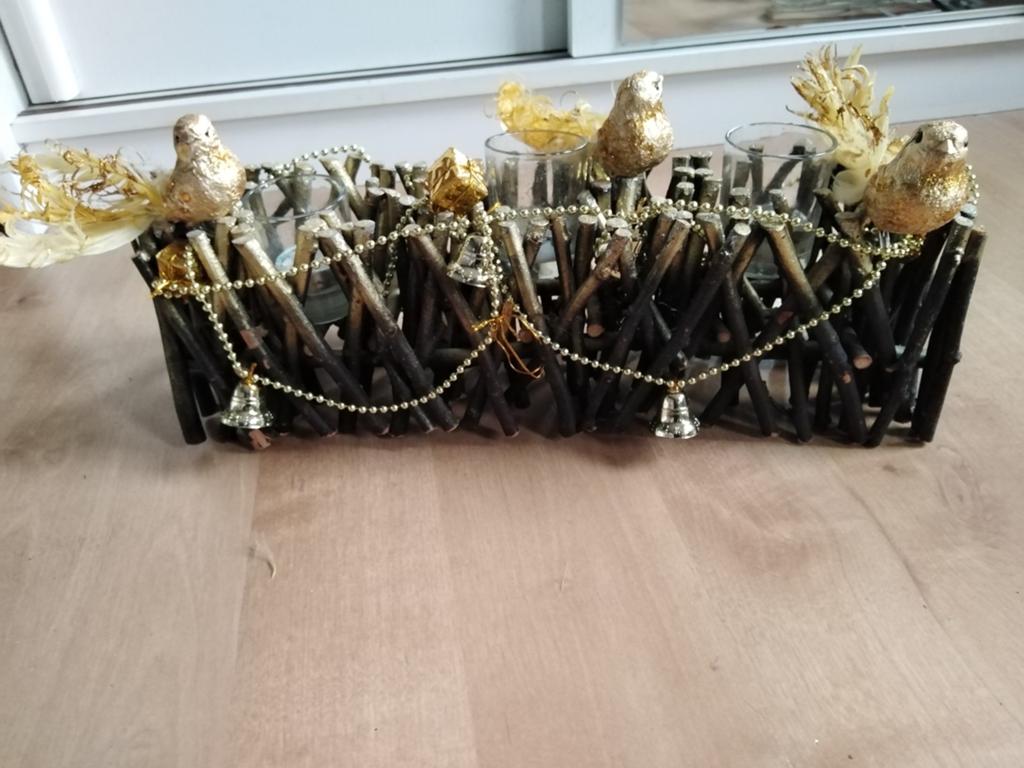 Kerststuk met theelichtjes, Diversen, Kerst, Ophalen of Verzenden, Zo goed als nieuw