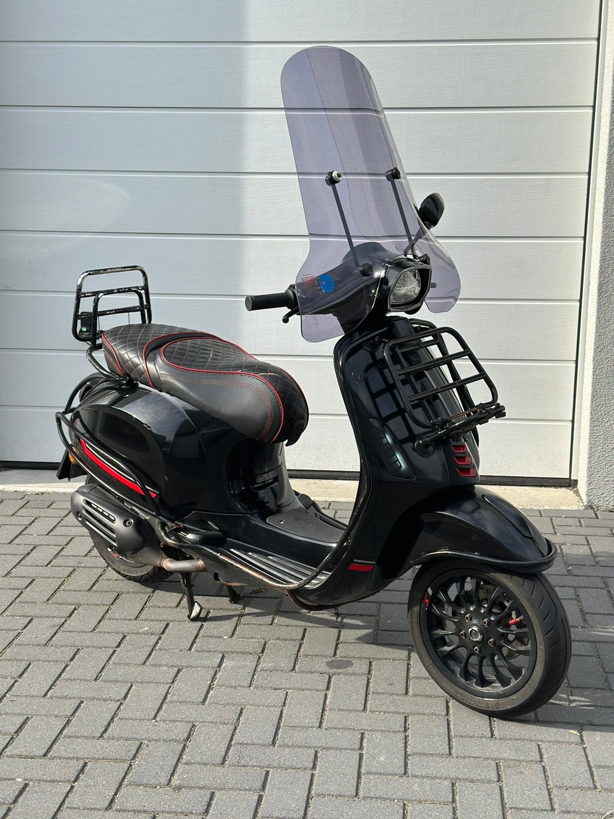 Piaggio Vespa Sprint i-get 2021 snor 50cc (zip fly) 70cc, Ophalen of Verzenden, Zo goed als nieuw, Benzine, Overige modellen
