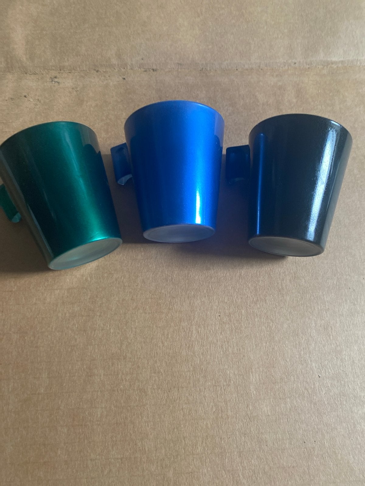 Set van 3 gekleurde espresso kopjes, Ophalen, Metaal, Meerkleurig, Overige merken