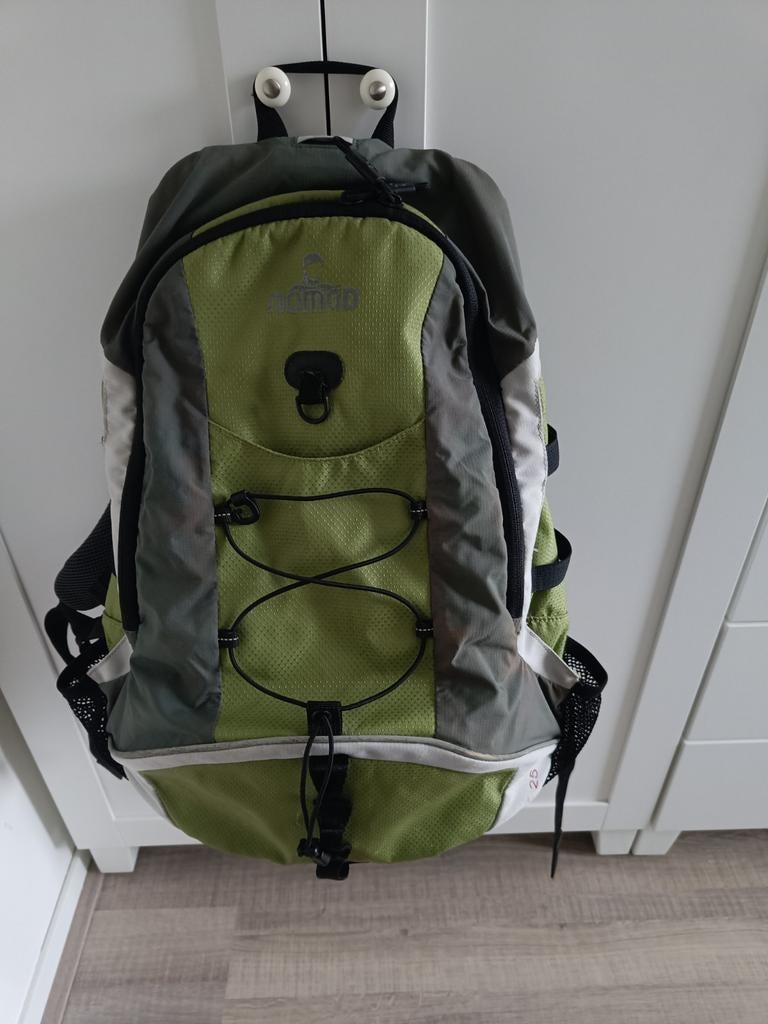 Rugtas, Ophalen, Zo goed als nieuw, Nomad, Trekking