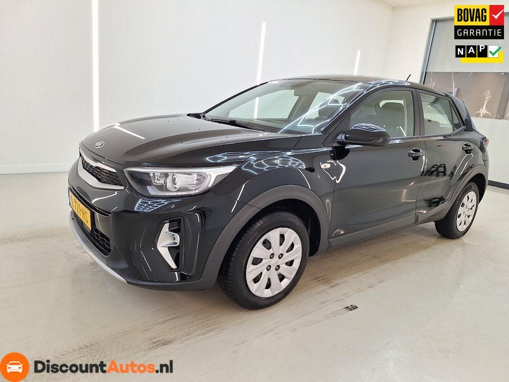 Kia Stonic 1.0 T-GDi MHEV ComfortLine, Voorwielaandrijving, Start-stop-systeem, 450 kg, Gebruikt