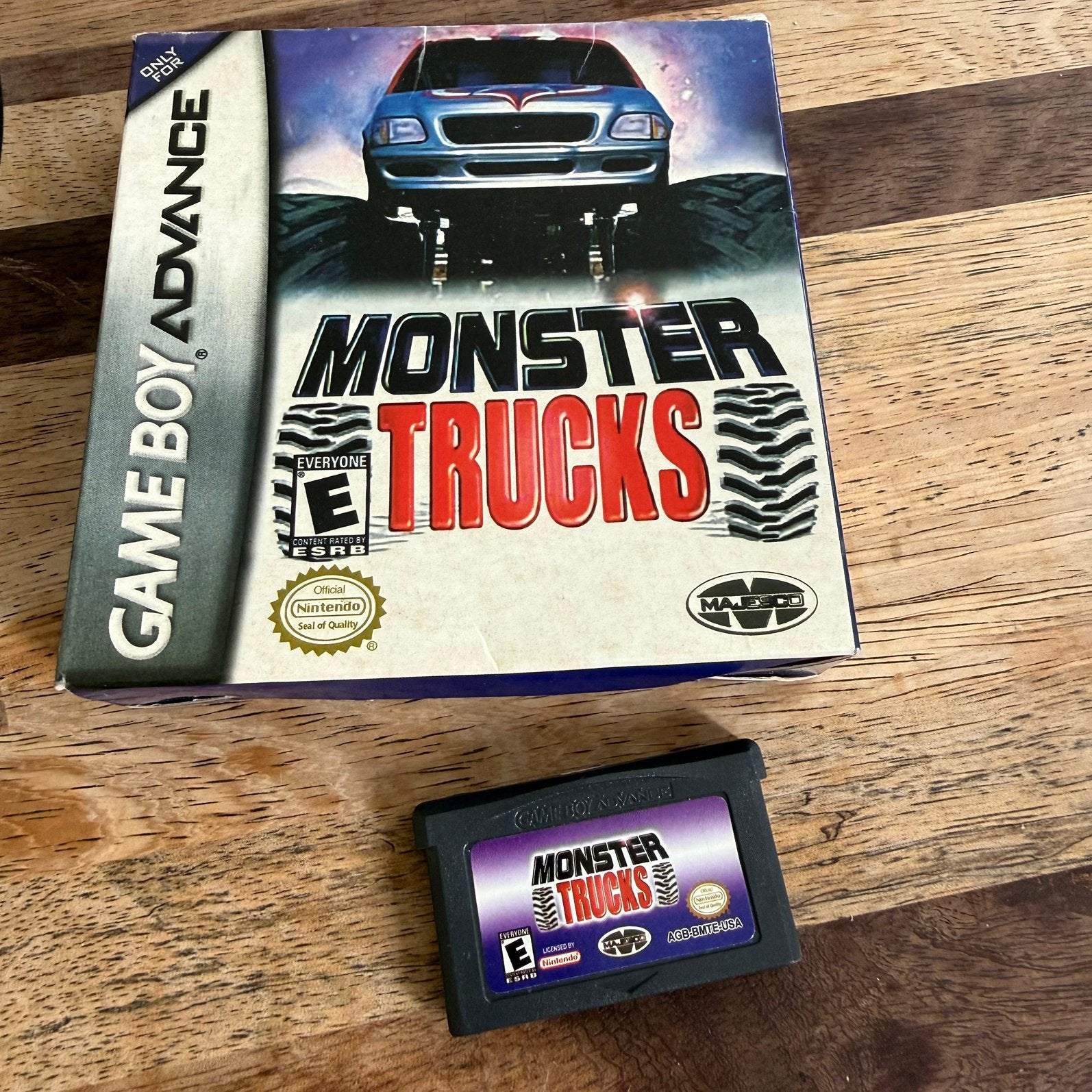 Monster Trucks Game Boy Advance GBA game met doosje, 1 speler, Racen en Vliegen, Ophalen of Verzenden, Zo goed als nieuw