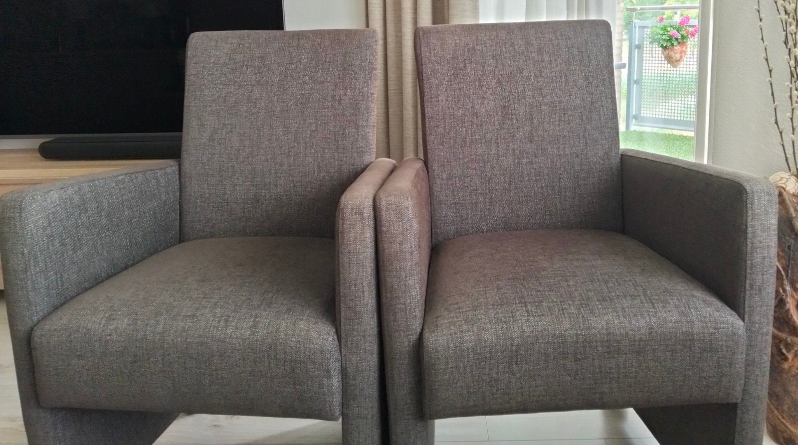 2 fauteuils, Ophalen, Minder dan 75 cm, Zo goed als nieuw, Stof