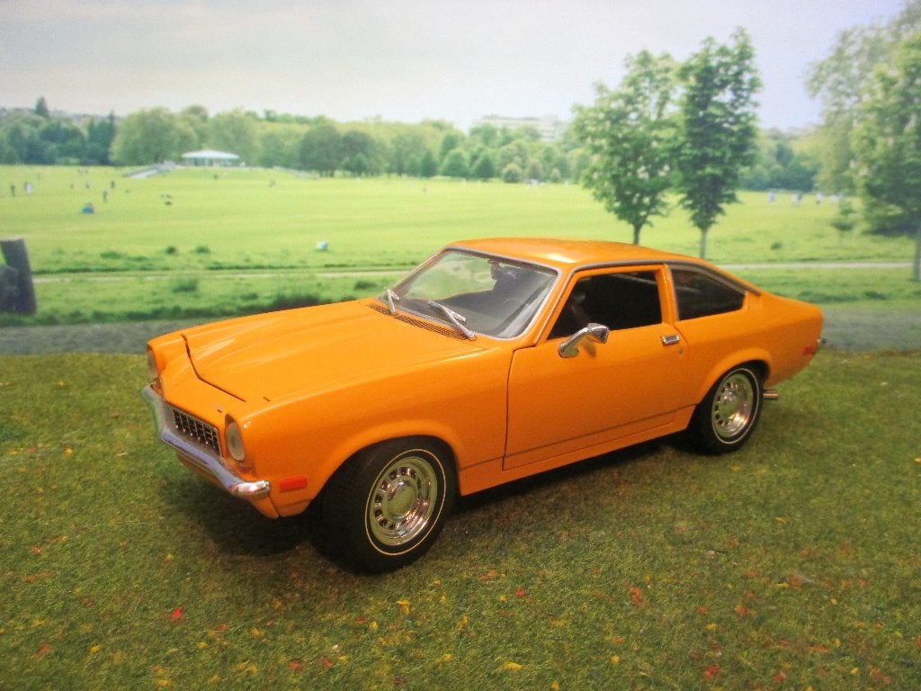 1/18 1972 Chevrolet Vega ERTL Butterscotch Lim.Ed.#0012/5000, Hobby en Vrije tijd, Ophalen of Verzenden, Zo goed als nieuw, Auto