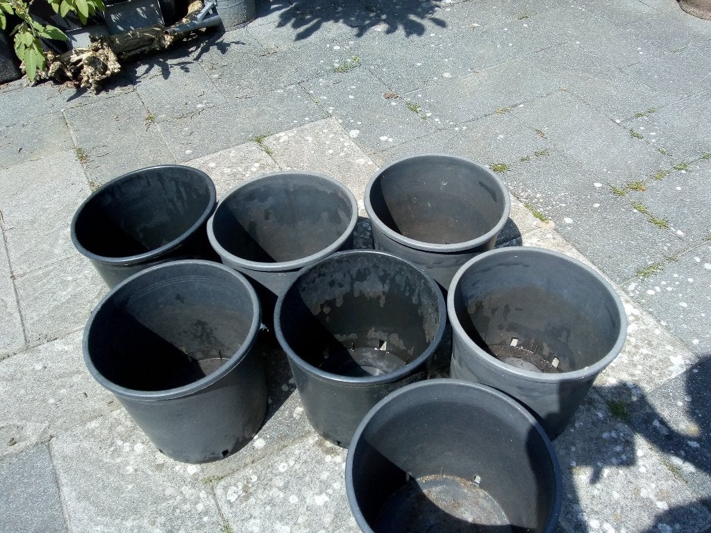 10 zwarte binnen potten / containers, Ophalen, Kunststof, Gebruikt, Rond